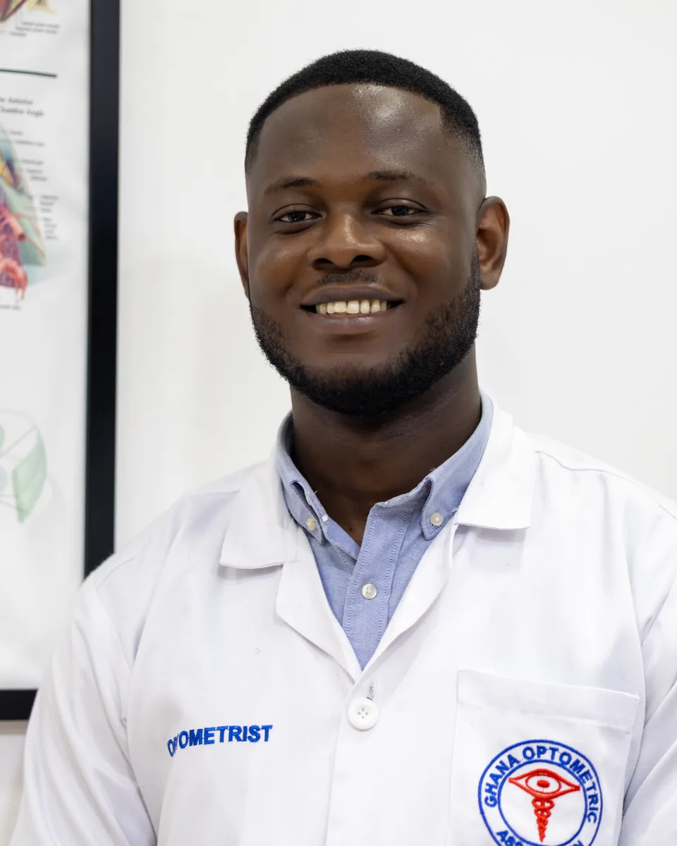 Lead Opticals optometrist in the consulting room in Oyarifa, Accra